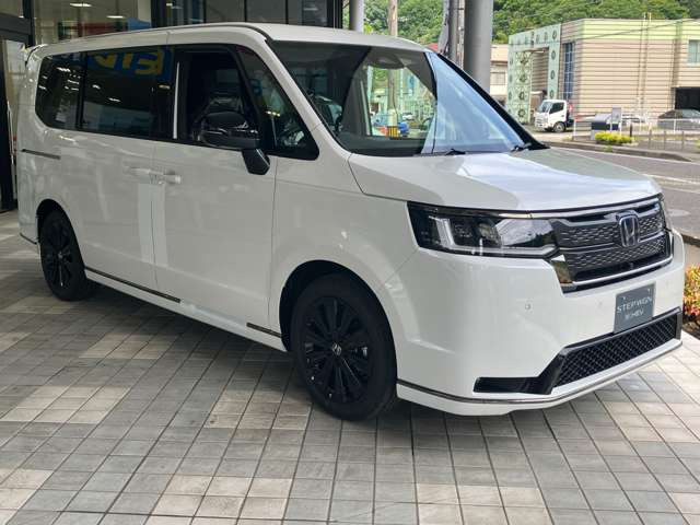 ステップワゴン2.0 e:HEV スパーダ プレミアムライン ブラック エディション