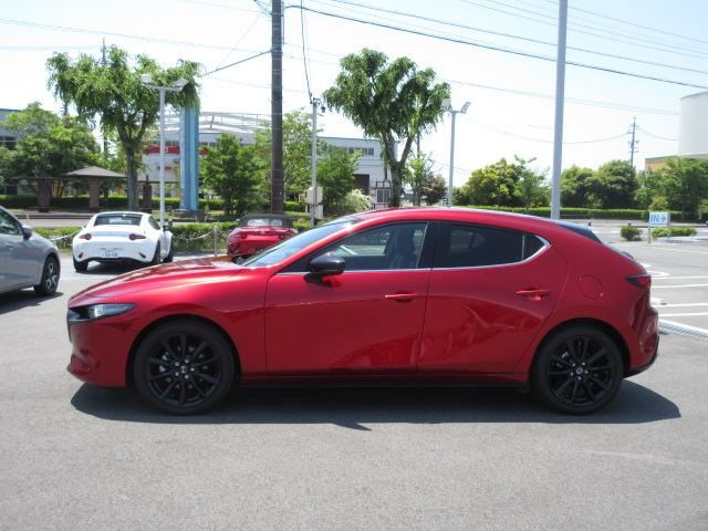 MAZDA3ファストバック1.8 XD ドライブ エディション