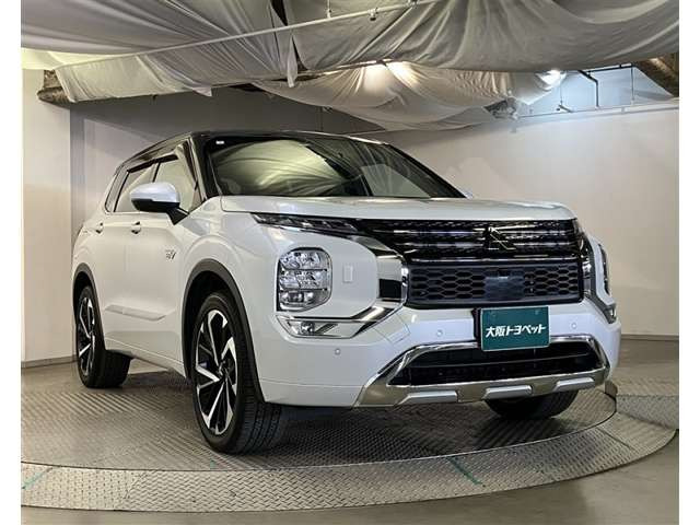 アウトランダーPHEV 2.4 P 4WD