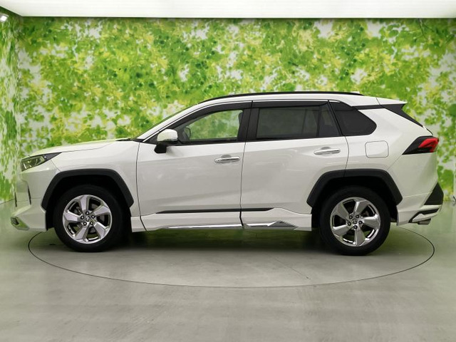RAV42.5 ハイブリッド G E-Four 4WD