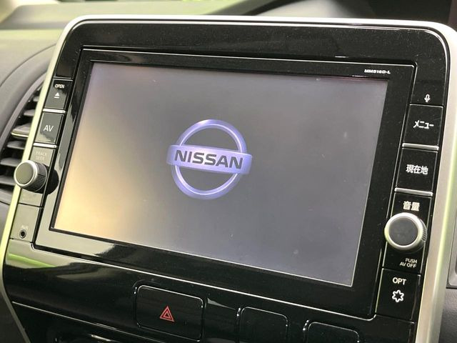 セレナ2.0 ハイウェイスター プロパイロット エディション