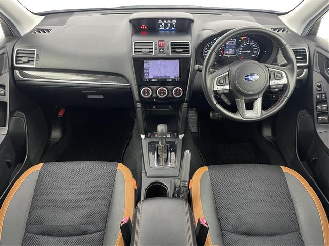 フォレスター2.0 エックスブレイク 4WD