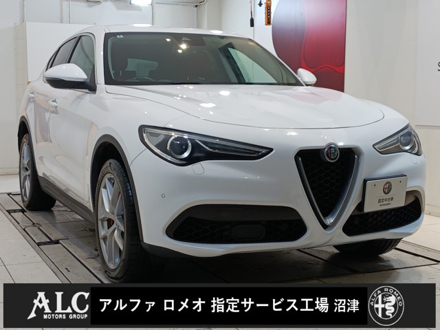 ステルヴィオファースト エディション 4WD