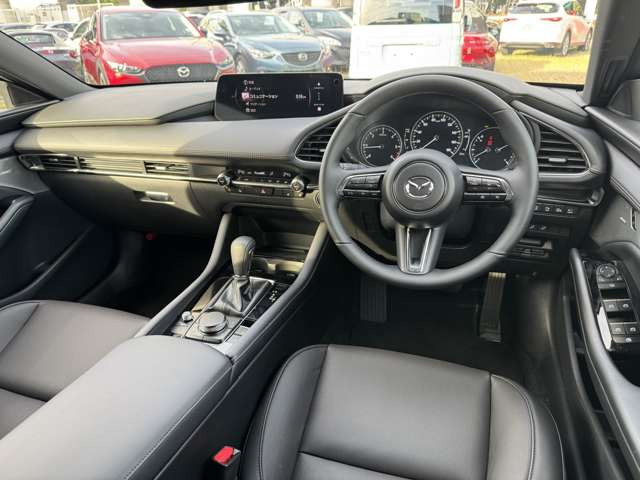 MAZDA3ファストバック1.8 XD ドライブ エディション