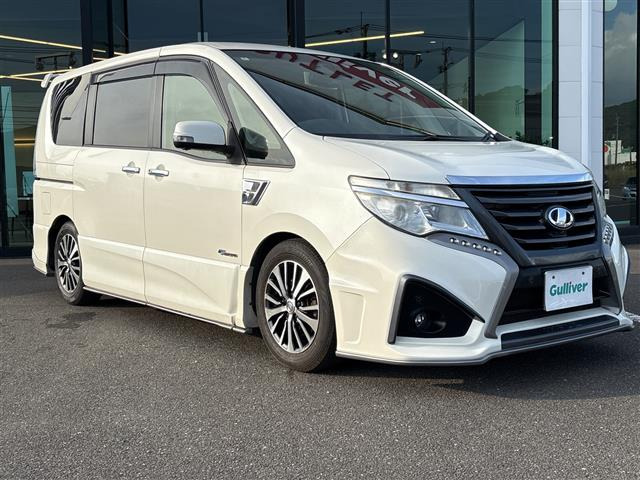 セレナ2.0 ハイウェイスター Vセレクション+Safety S-HYBRID