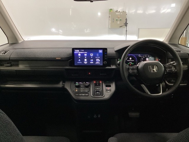 ステップワゴン2.0 e:HEV エアー EX
