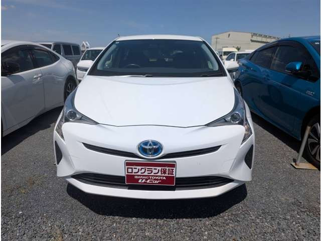 プリウス1.8 S