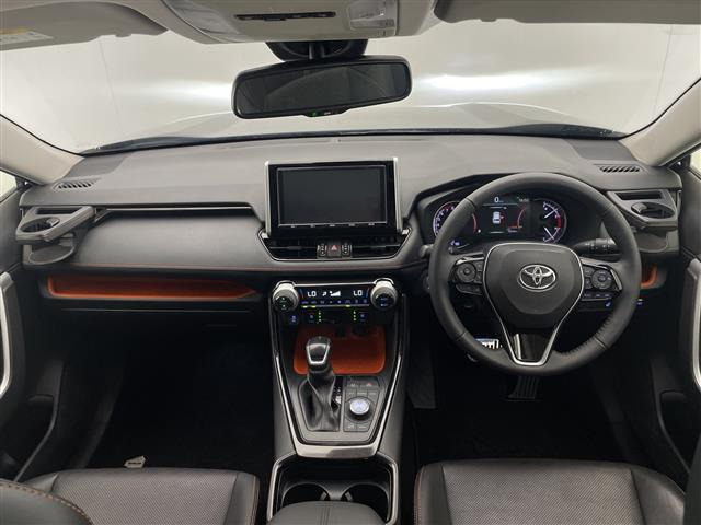 RAV42.0 アドベンチャー 4WD