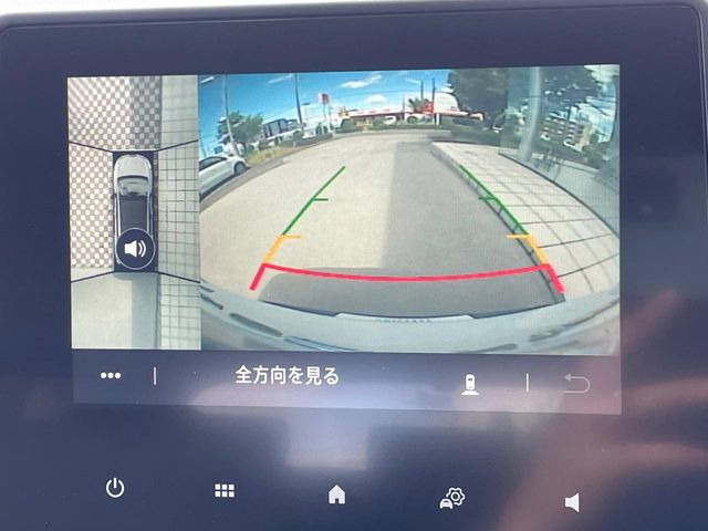 ���p�m���~�b�N�r���[���j�^�[:��p�̃J�����ɂ��A�ォ�猩���낵���悤�Ȏ��_��360�x�N���}�̎��͂��m�F���邱�Ƃ��ł��܂������p�������m�F���₷���A�����ꏊ�ł̐؂�Ԃ��⒓�Ԃ��X���[�Y�ɍs���܂��B