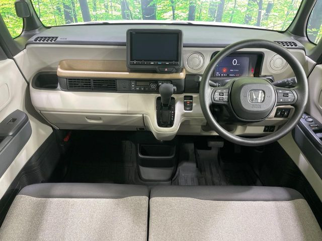 N-BOXベースグレード