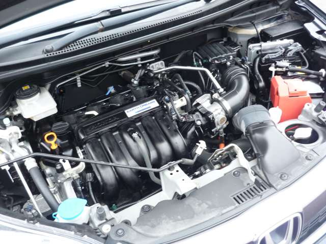 フィット1.5 ハイブリッド F 4WD