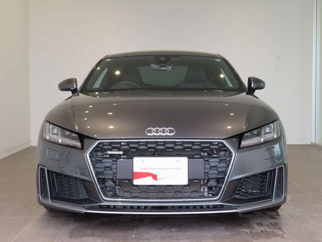 TTクーペ45 TFSI クワトロ 4WD