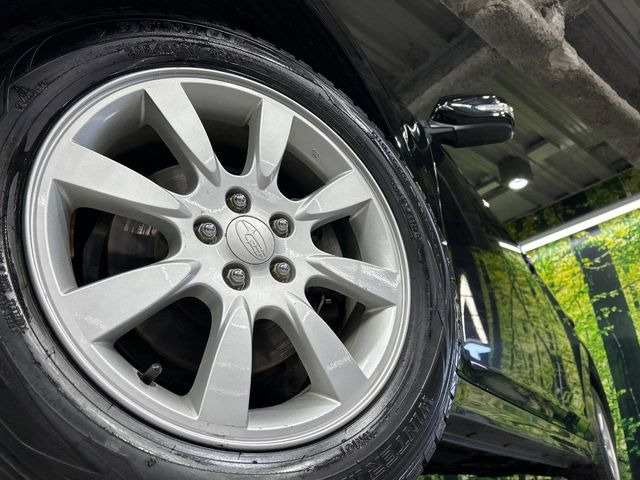 �y����16�C���`�A���~�z�C�[���z�O�ςɃ}�b�`���������A���~�z�C�[���𑕒����Ă���܂��B�e��ЊO�A���~�z�C�[����A�X�^�b�h���X�^�C�����戵�����Ă���܂��B���񂲑��k����������