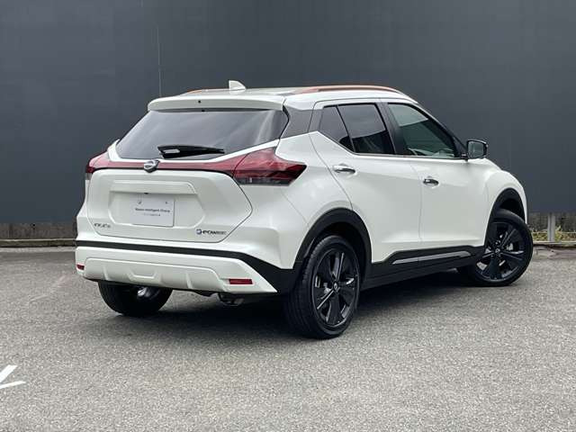 キックス1.2 X 90周年記念車 (e-POWER)