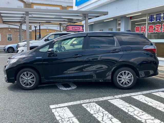シャトル1.5 ハイブリッド X ホンダセンシング 4WD