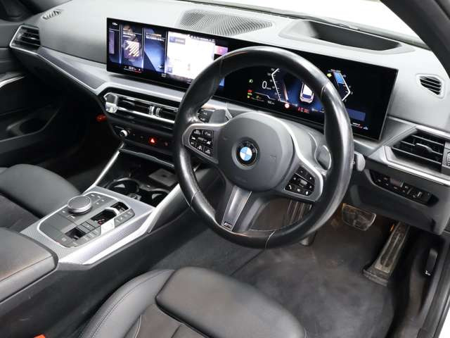 3シリーズツーリング320d xドライブ Mスポーツ  4WD