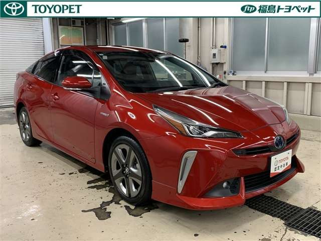 プリウス1.8 A ツーリングセレクション E-Four 4WD