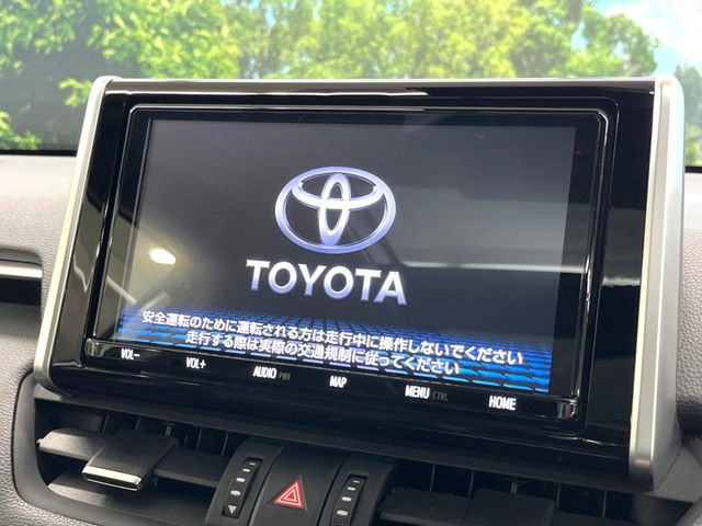 RAV42.0 G 4WD