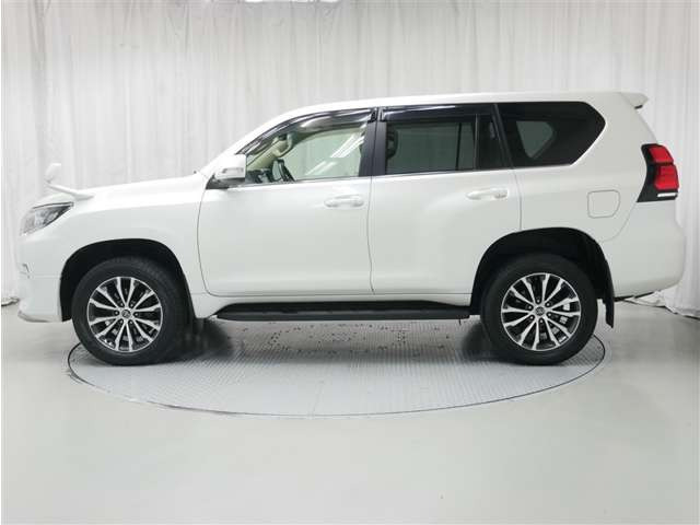 ランドクルーザープラド2.8 TX Lパッケージ ディーゼル 4WD