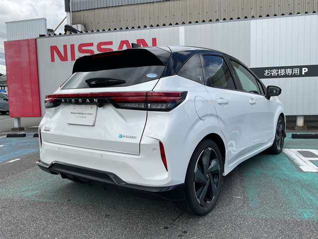 ノートオーラ1.2 G レザーエディション