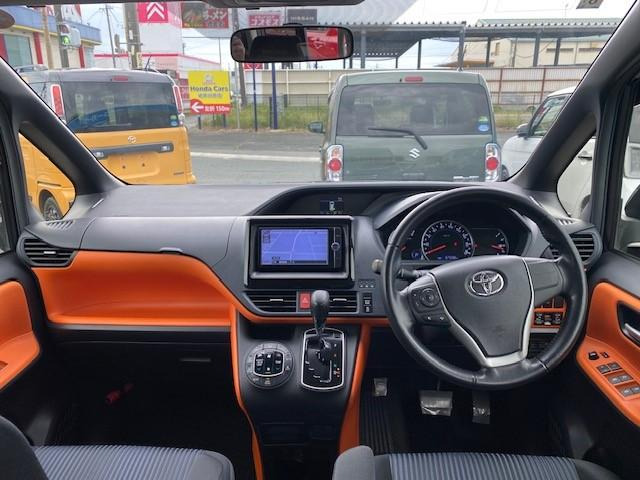 ヴォクシー2.0 ZS