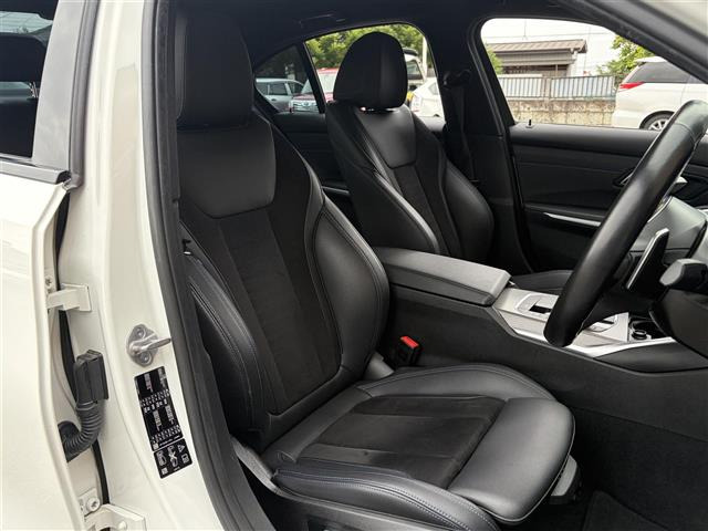 3シリーズセダン320d xドライブ Mスポーツ 4WD
