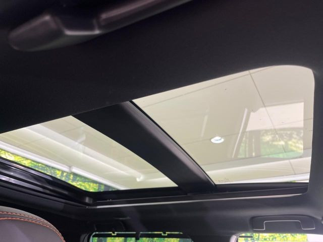 アウトランダーPHEV 2.4 P 4WD