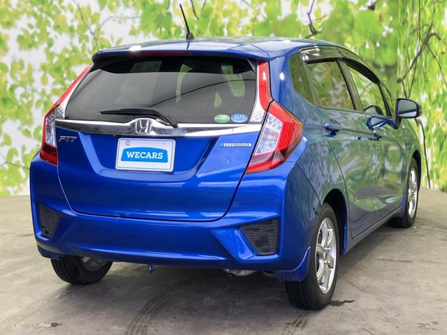 フィット1.5 ハイブリッド Fパッケージ