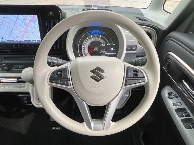 �y�X�e�A�����O�X�C�b�`�z�^�]���A�O������ڐ������炷���ƂȂ��A�I�[�f�B�I���̑��삪�\�ȕ֗��@�\!���S&���K�ȃh���C�u�����o���Ă���܂���