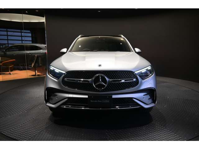 GLC220d 4マチック (ISG) AMGラインパッケージ  4WD
