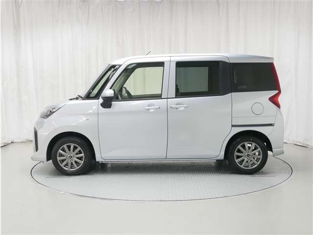 ルーミー1.0 X 4WD