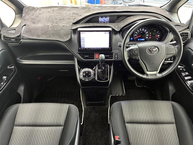 ヴォクシー2.0 ZS 煌II
