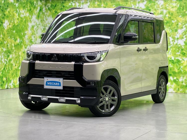 デリカミニT プレミアム 4WD