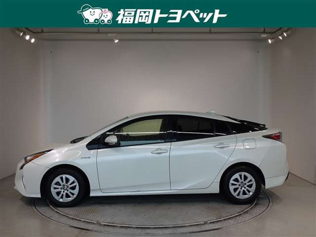 プリウス1.8 S