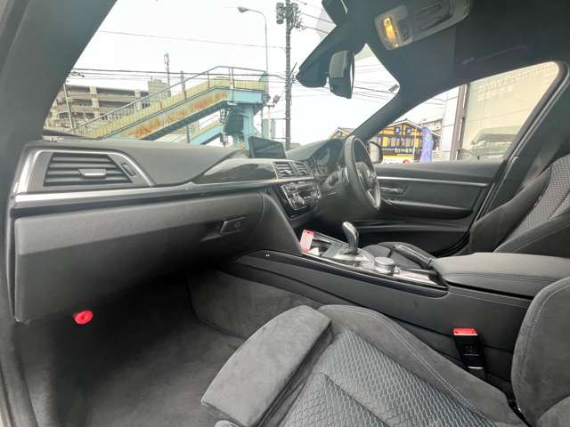 3シリーズセダン320d Mスポーツ