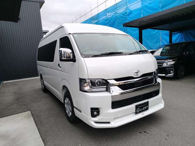 ハイエース2.7 グランドキャビン 4WD
