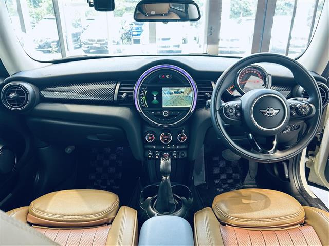 ミニクーパー SD