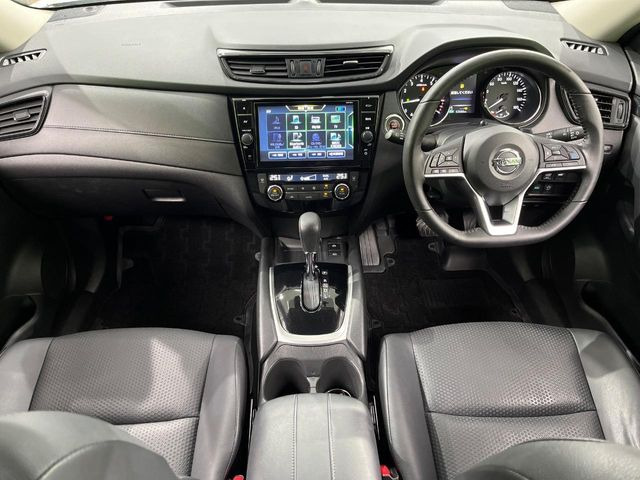 エクストレイル2.0 20Xi