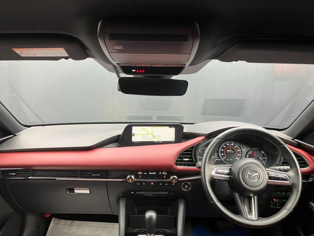 MAZDA3ファストバック1.8 XD バーガンディ セレクション