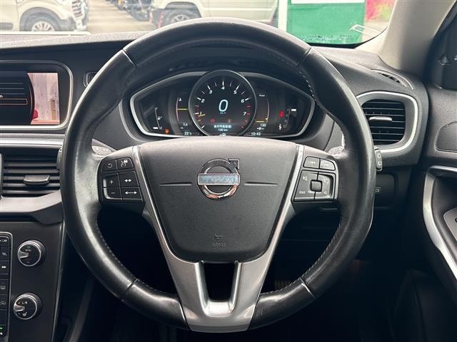 V40T4 スポーツ