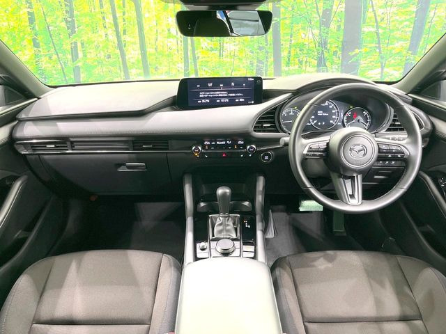 MAZDA3ファストバック1.8 XD ツーリング