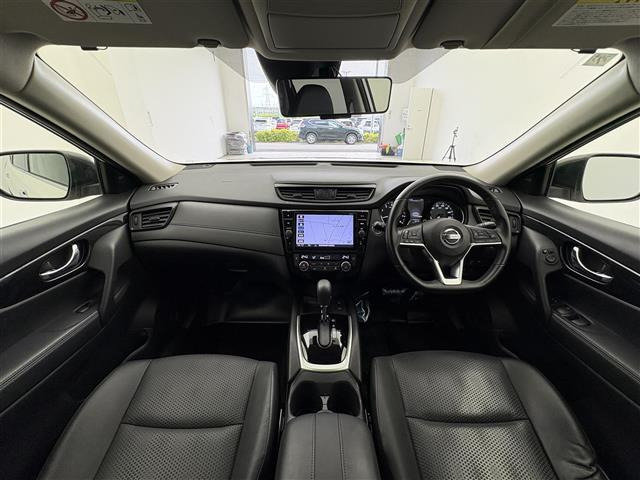エクストレイル2.0 20Xi 4WD