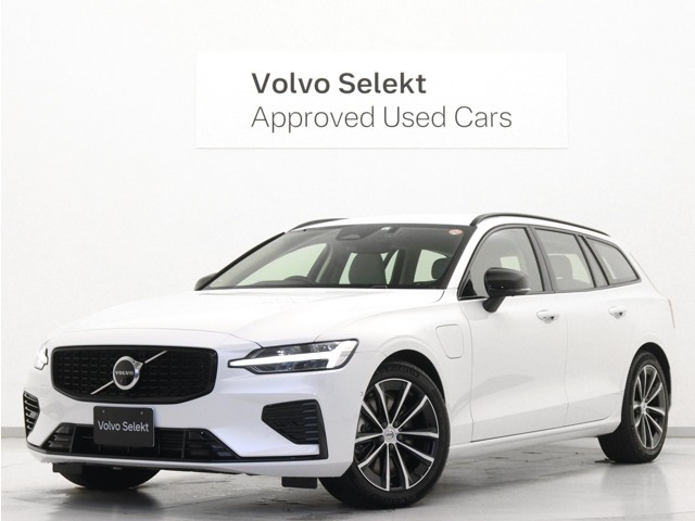 V60リチャージ プラス PHEV T6 AWD 4WD