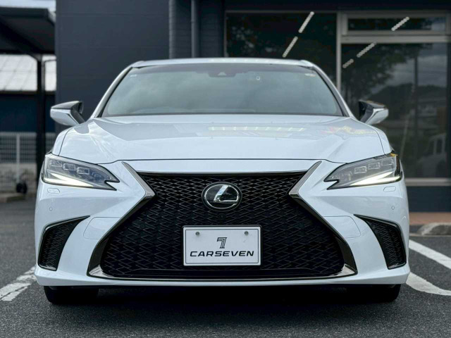 ES300h Fスポーツ