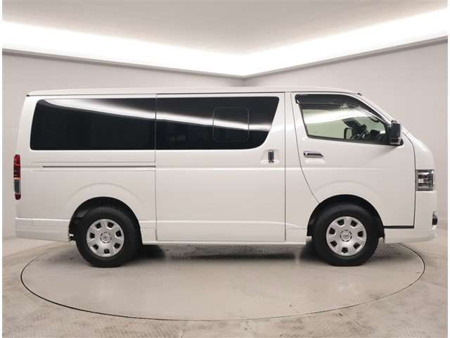 ハイエースバン