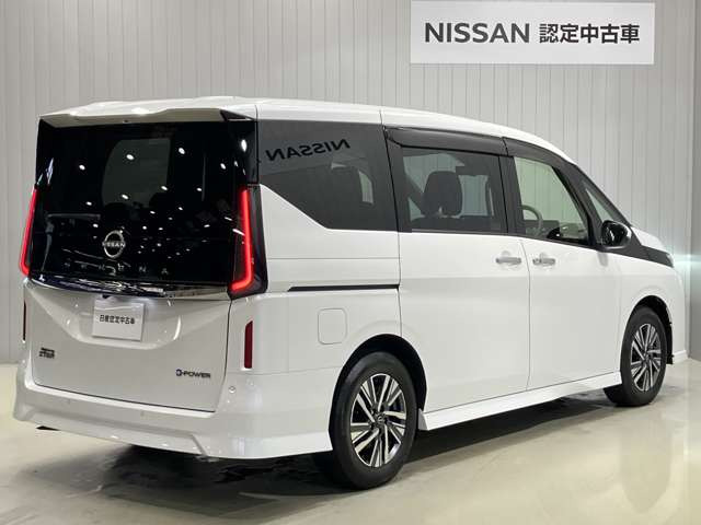 セレナ1.4 e-POWER ハイウェイスターV