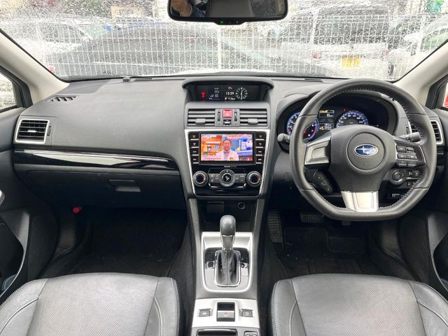 レヴォーグ1.6 GT アイサイト 4WD