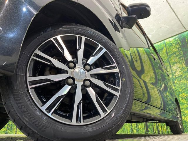 �y����14�C���`�A���~�z�C�[���z�O�ςɃ}�b�`���������A���~�z�C�[���𑕒����Ă���܂��B�e��ЊO�A���~�z�C�[����A�X�^�b�h���X�^�C�����戵�����Ă���܂��B���񂲑��k����������