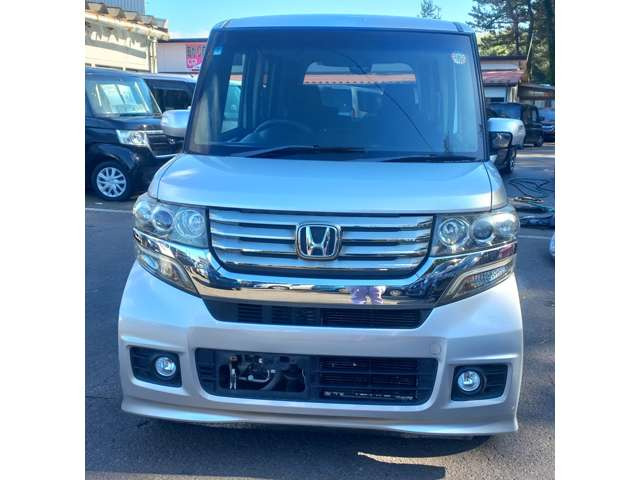 N-BOXカスタムG Lパッケージ 4WD