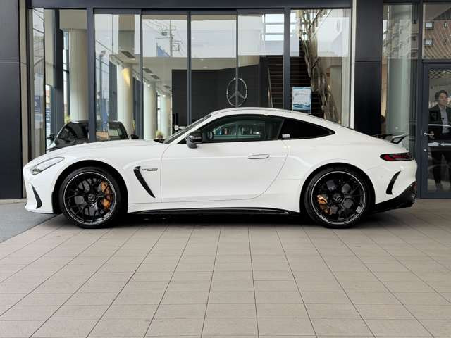 AMG GT 4ドアクーペ63 S E パフォーマンス 4WD